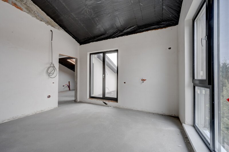 Pacii Se preda finisata - 4 bai - 3 dormitoare - curte - parcare -  metrou Pacii